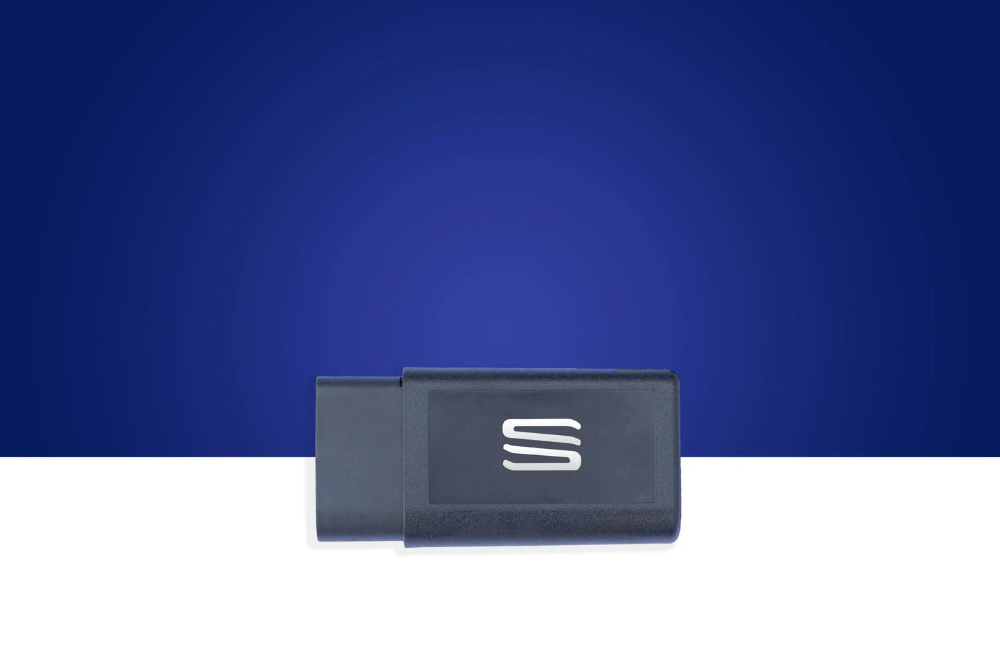 ASC Split Modul Tuning-Stecker schwarz mit weißem Logo auf blau-weißem Hintergrund, KTH Shop