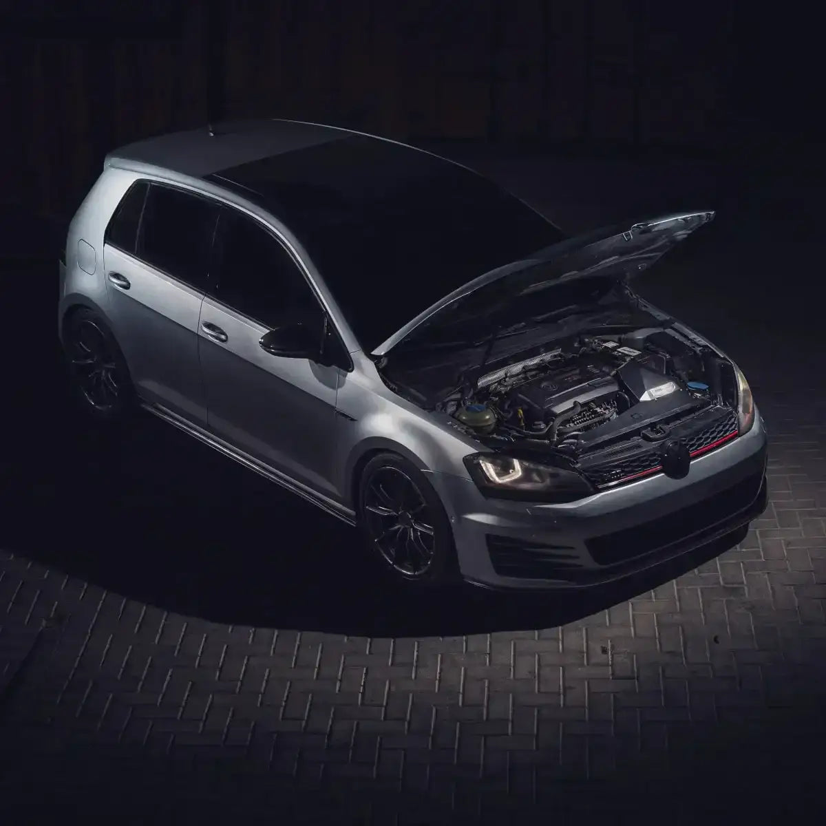 BlackBoost Cold Air Intake | Volkswagen Golf 7 GTI EA888 Perspektive 4