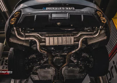 BMW XM | Capristo - Endschalldämpfer zur Verwendung mit den OEM-Aktuatoren, farbig eloxierte Endrohre in schwarz, rot, silber, gold* und Aluminium-Außenhülse in wicrom black