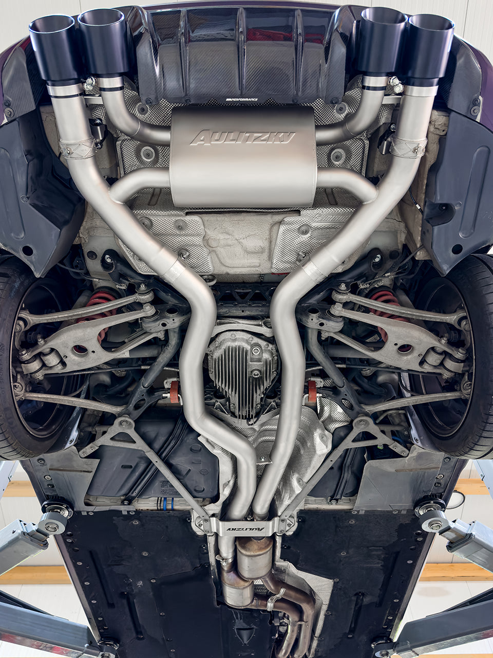 Aulitzky Exhaust ECE Abgasanlage 3" (76mm) |  BMW M2 F87 S55 Perspektive 1