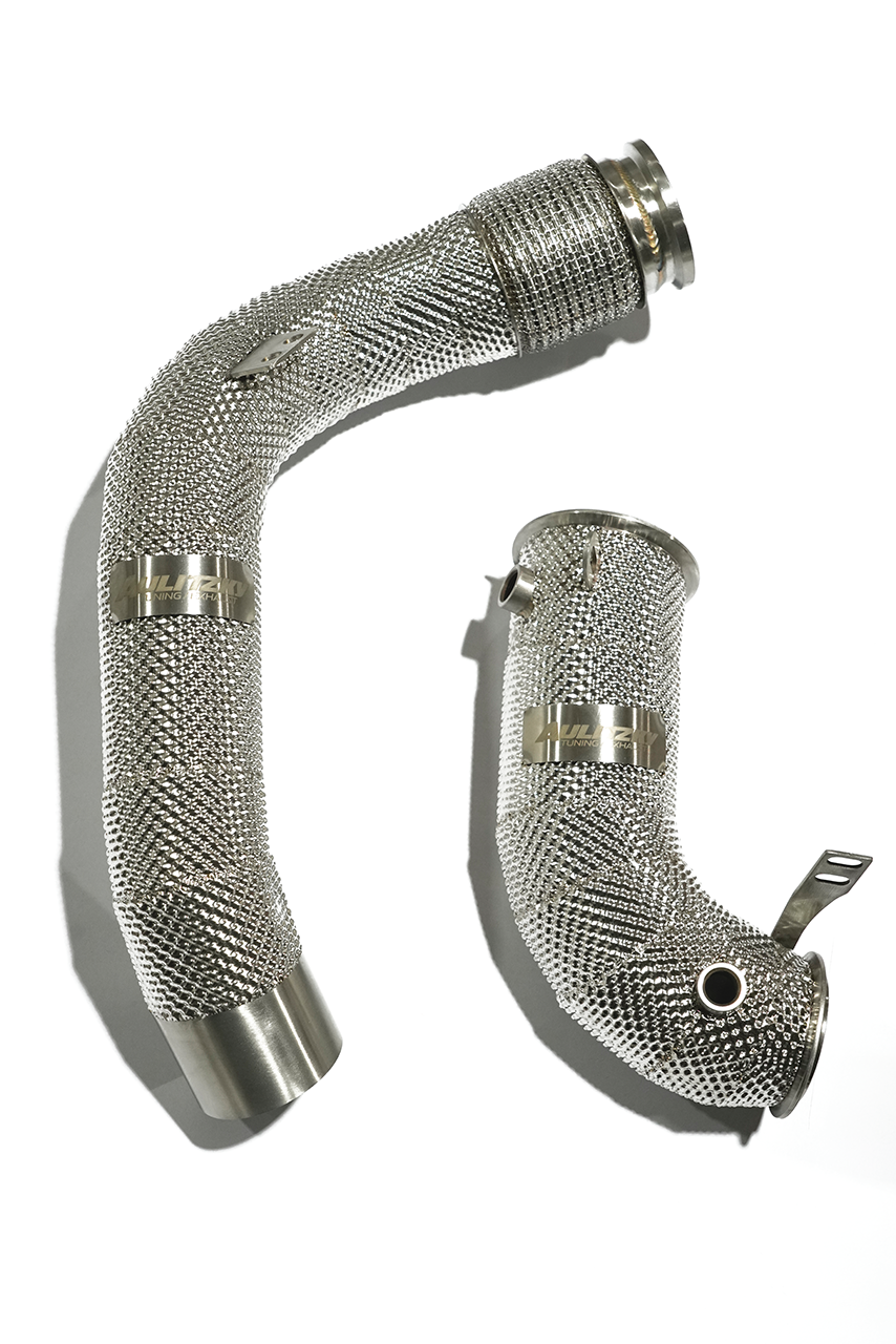 Aulitzky Exhaust Catless Downpipe|  BMW M5/M8 (F90/F91/F92/F93) S63 Perspektive 2