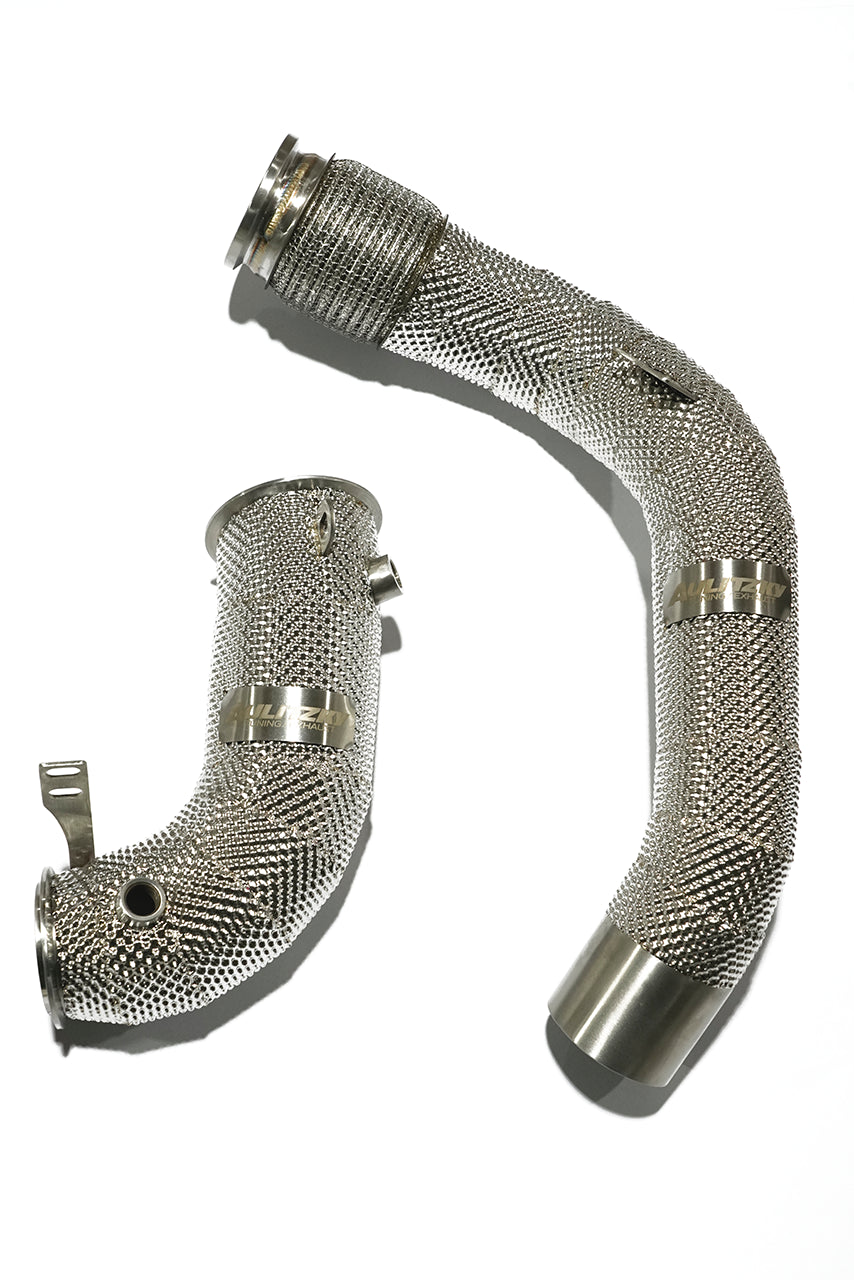 Aulitzky Exhaust Catless Downpipe|  BMW M5/M8 (F90/F91/F92/F93) S63 Perspektive 3