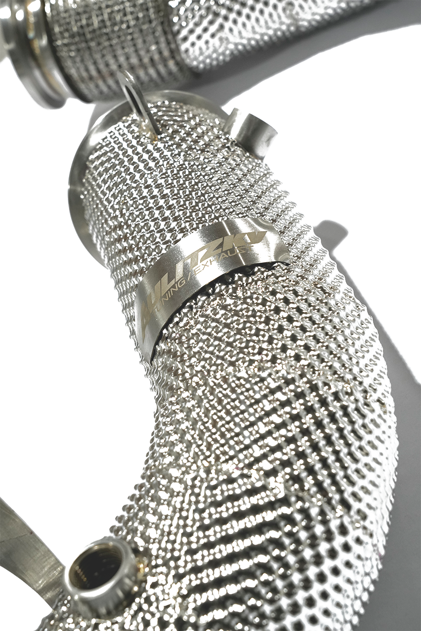 Aulitzky Exhaust Catless Downpipe|  BMW M5/M8 (F90/F91/F92/F93) S63 Perspektive 12