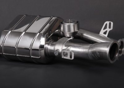 CLS 63 218 | Capristo - Downpipes with 100 cell sports catalytic converters