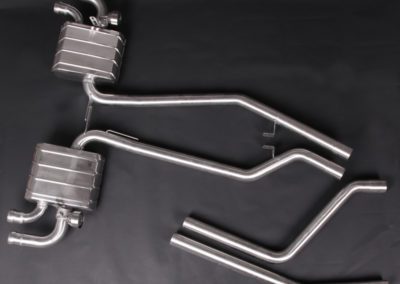 958 Cayenne V8 | Capristo - Muffler incl programmable control CES-3 The Exhaust System is with ECE Approval. Please note the permitted vehicle models in the ECE Approval