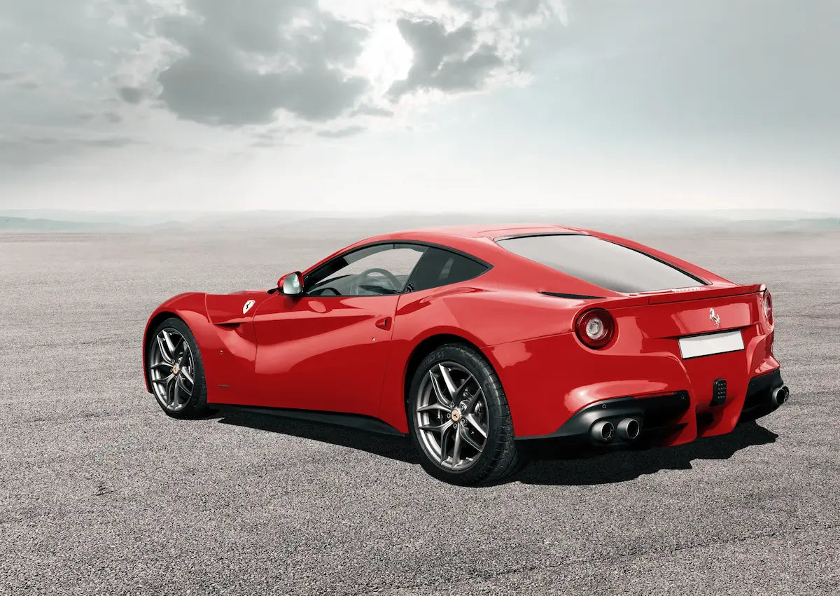 Roter Ferrari F12