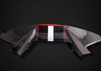 488 Pista | Carbon | Capristo - Satz Endrohre mit farbig beschichteten Aluminiumrohr in Gold und Carbon Außenrohr. Endrohre werden auf die originalen Endrohre auf genietet.