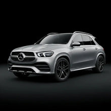 Silberner Mercedes-Benz SUV, moderne Optik, Tuning Autozubehör, KTH Shop Produktfoto