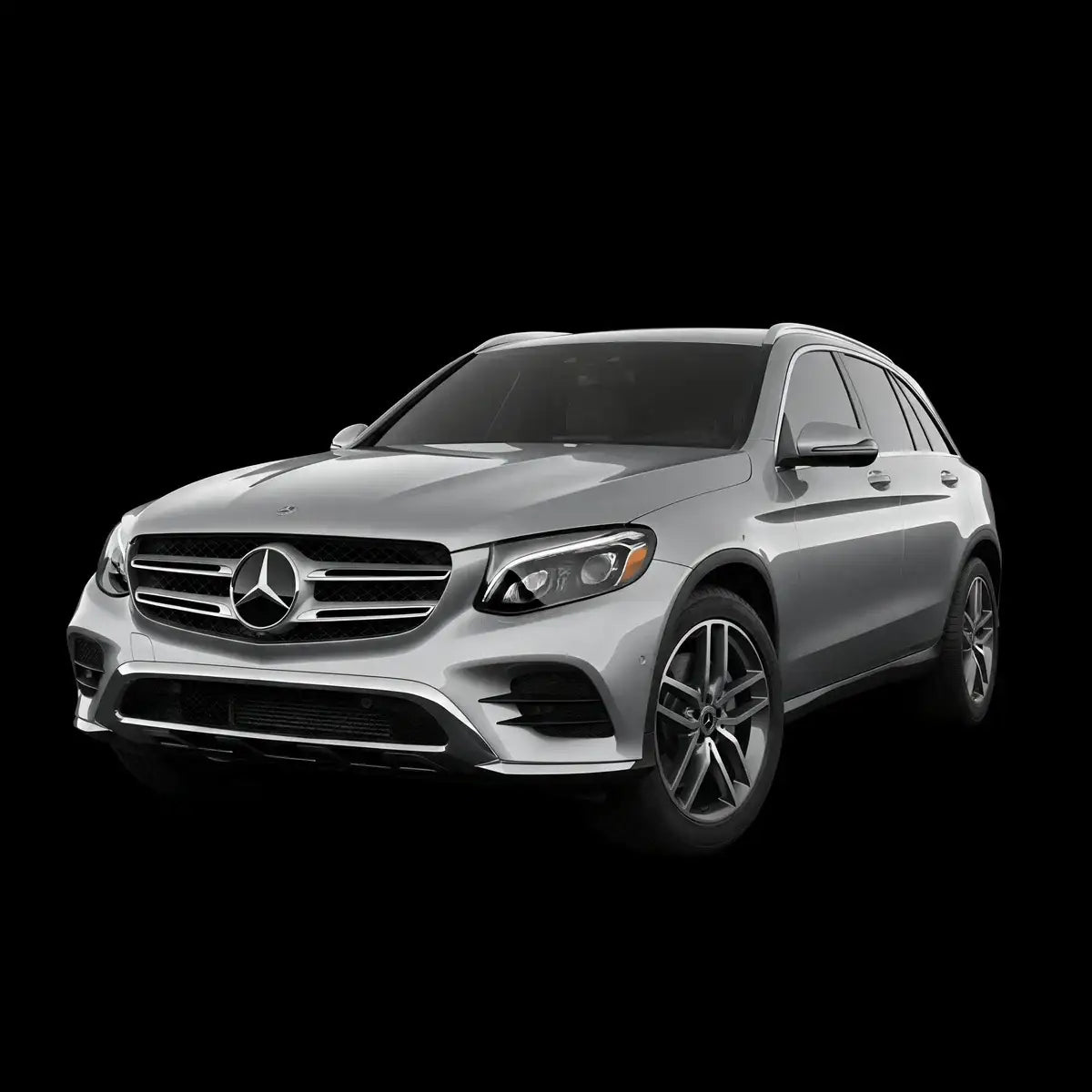 Silberner Mercedes SUV, Frontansicht auf schwarzem Hintergrund, KTH Shop Tuning Zubehör