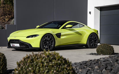 Aston Martin Vantage V8 Perspektive 1