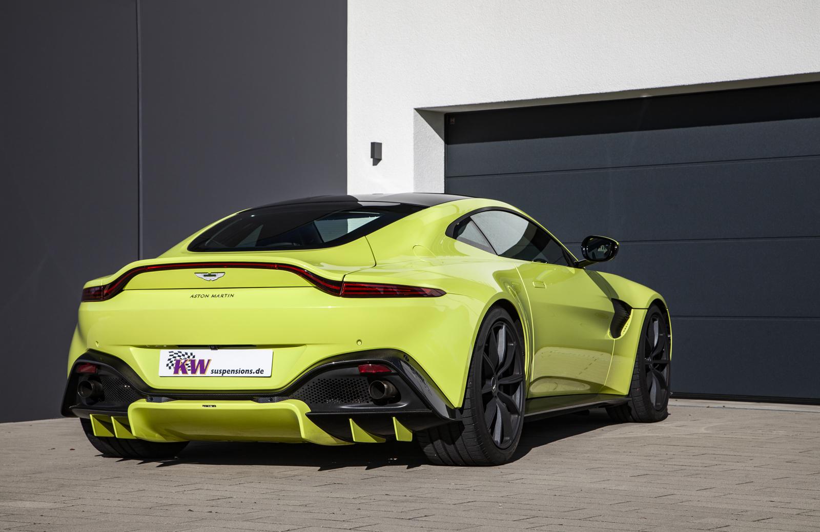 Aston Martin Vantage V8 Perspektive 2