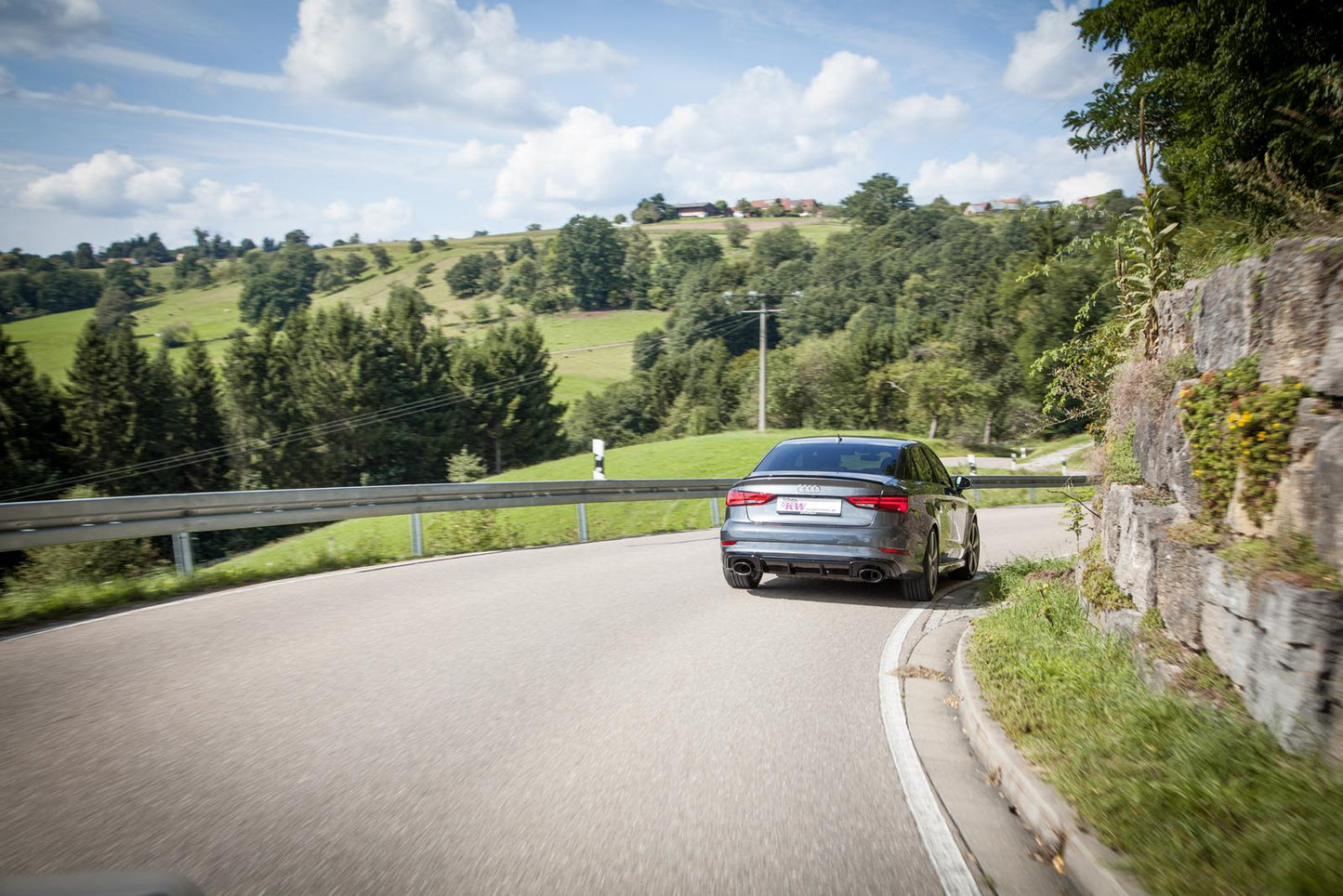 *KW Höhenverstellbarer Federnsatz (Gewindefedern) | Audi RS3 8V