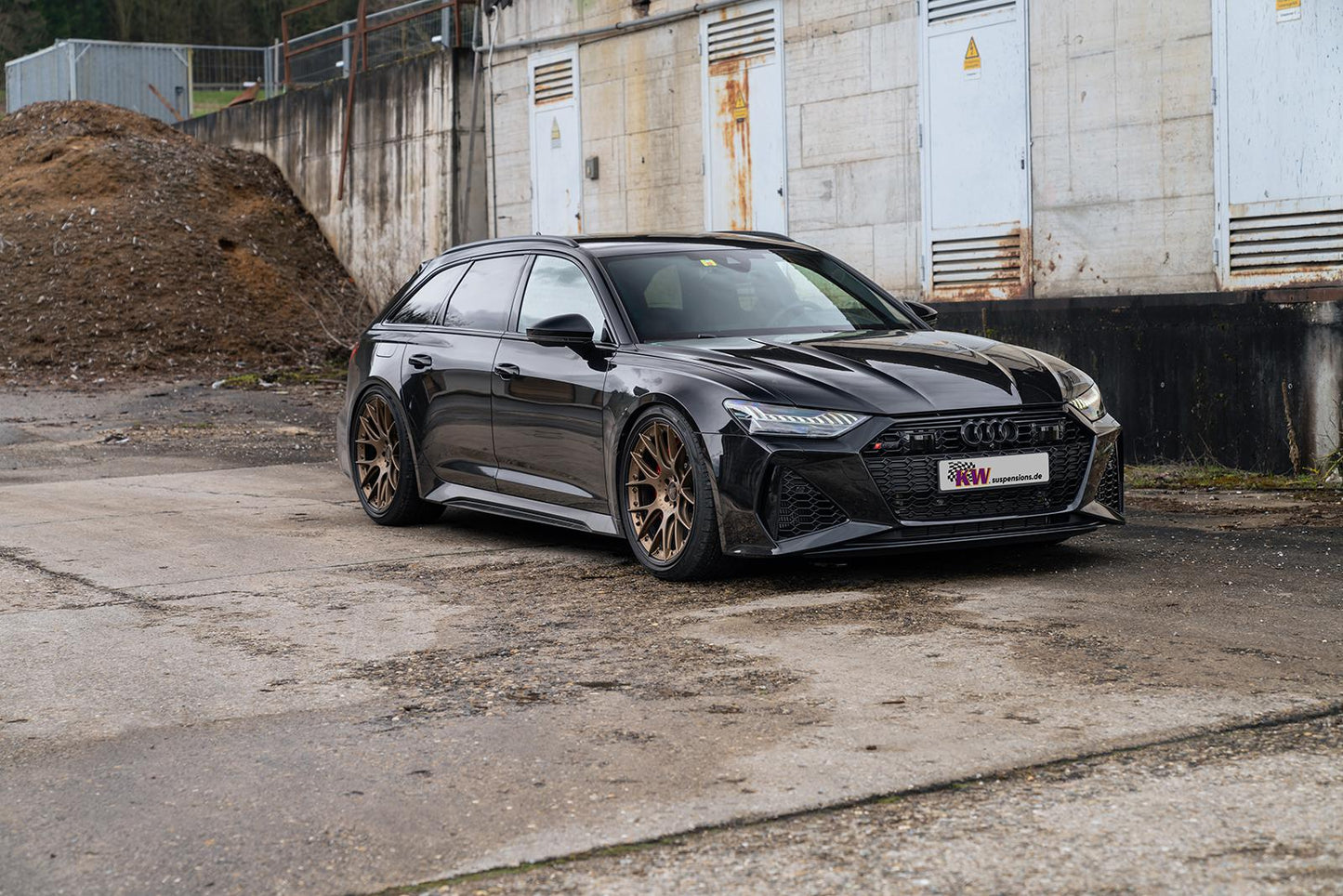 *KW Höhenverstellbarer Federnsatz (Gewindefedern) | Audi RS6 C8