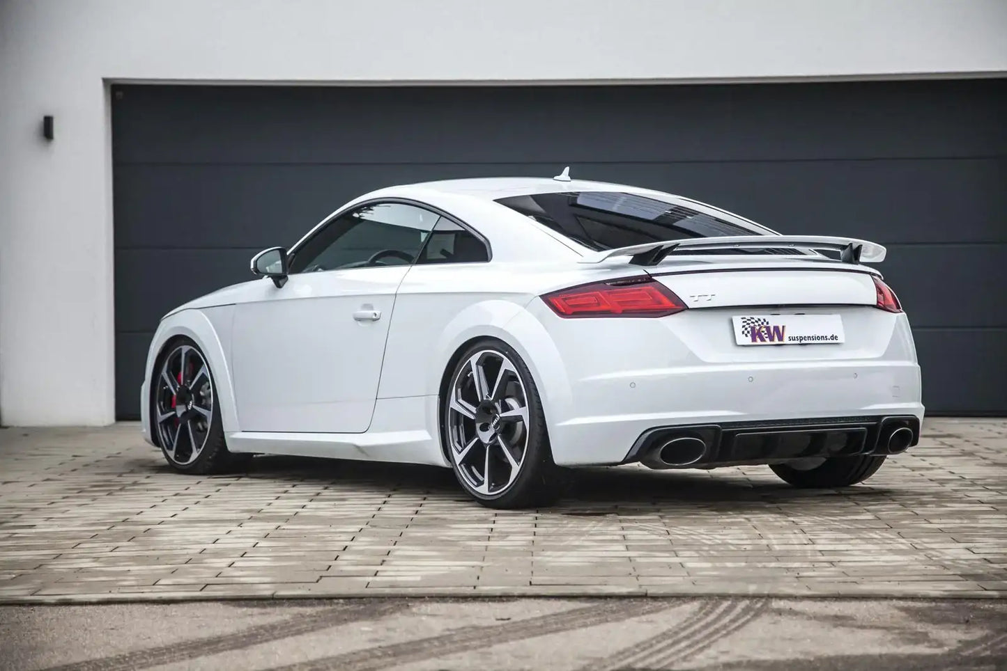 Audi TTRS 8S Perspektive 2
