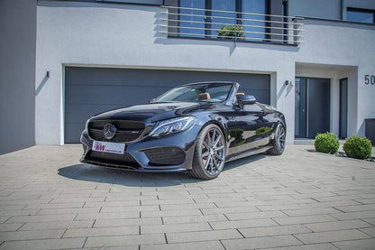 Mercedes-Benz C-Klasse C43 Cabrio 4MATIC Tuning vor moderner Garage, hochwertiges Autozubehör