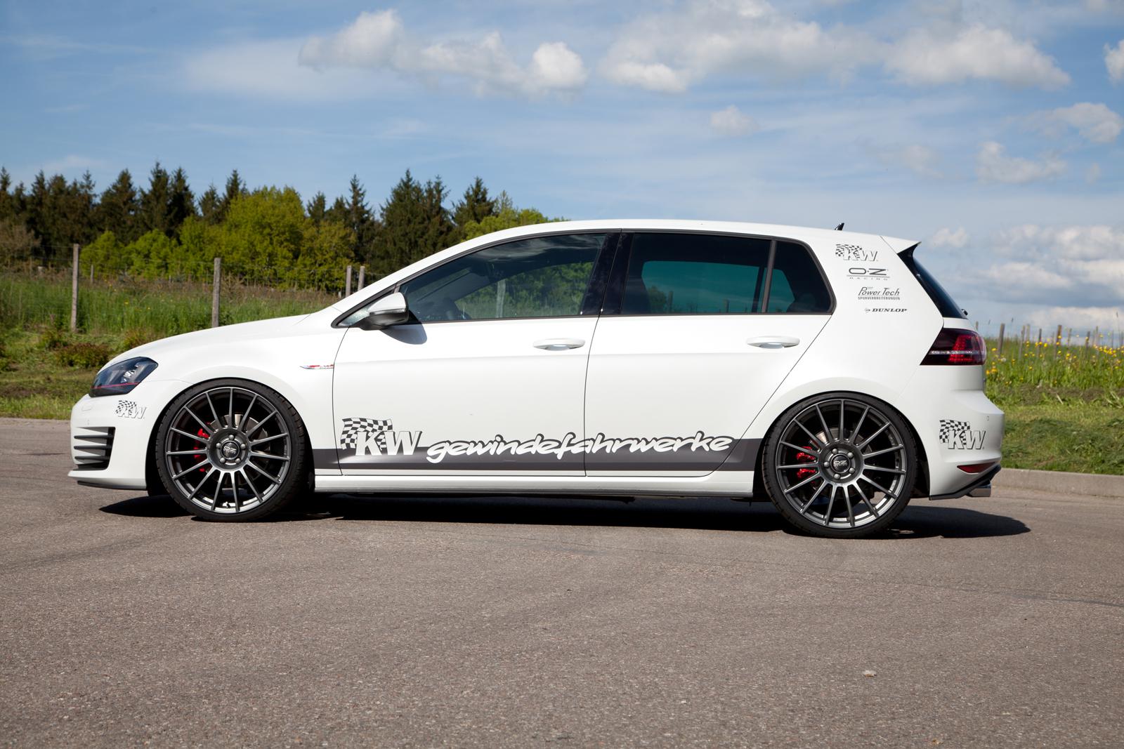 Volkswagen Golf 7 GTI Perspektive 4