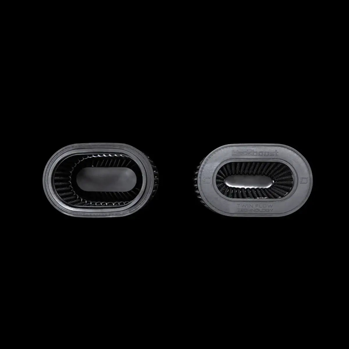 Zwei ovale Sportluftfilter für Auto-Tuning auf schwarzem Hintergrund, KTH Shop Zubehör