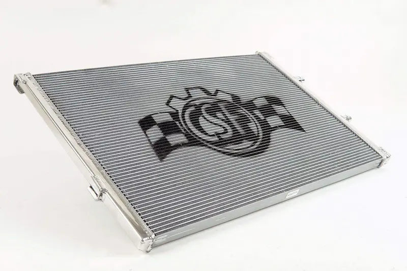 CSF Performance Wasserkühler: Mercedes SL63 AMG (M157)

bild1