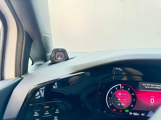 CANchecked MFD15 Gen2 Datendisplay: VW Golf 8 Bild 1